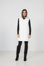 Load image into Gallery viewer, Caju Puffer Vest Geometric Panels with Removable Hood White colour front shot