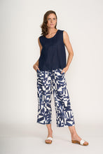 Load image into Gallery viewer, Foil - Benefits Shell - Eclipse colour front shot