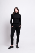 Load image into Gallery viewer, Foil Freestyler Jogger in Black made from 100% merino wool