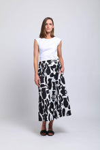 Load image into Gallery viewer, Foil - Tour De Fun Shell - White colour front shot