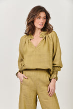 Load image into Gallery viewer, Naturals by O&J Linen Long Sleeve, Ruffle Collar Top Peridot Color Front View