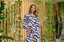 Load image into Gallery viewer, Naturals by O&J Mid Sleeve Linen Top Black Ribbon colour front shot