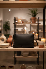 Load image into Gallery viewer, Holly Leather Crossbody Purse 2 in 1 - Black colour front shot