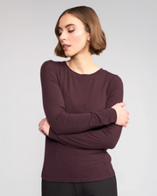 Load image into Gallery viewer, Knewe Label - Hero Top - Raisin colour front shot