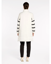 Load image into Gallery viewer, Marco Polo - Reversible Showerproof Vest - Black/Ivory colour back shot