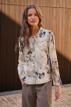 Load image into Gallery viewer, Naturals O&J Button Down Top Emperador colour front shot