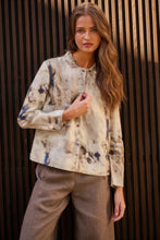 Load image into Gallery viewer, Naturals O&J Button Down Top Emperador colour front shot