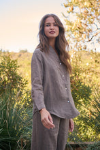 Load image into Gallery viewer, Naturals O&J Linen Buttoned Top Cigar colour side shot