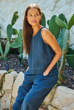 Load image into Gallery viewer, Naturals by O&J Button-Back Top Gunsmoke colour side shot