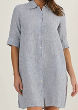 Load image into Gallery viewer, Naturals by O&J Collared Dress Deckchair colour front closed up shot