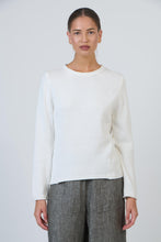 Load image into Gallery viewer, Naturals by O&J Jumper Tofu colour front shot