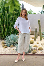 Load image into Gallery viewer, Naturals by O&J Linen Pants Nougat colour front shot