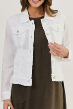 Load image into Gallery viewer, Naturals by O&J Linen White Jacket front closed up shot