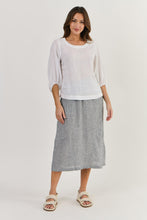 Load image into Gallery viewer, Naturals by O&J Long Sleeve Linen Top White colour front shot
