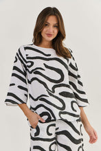 Load image into Gallery viewer, Naturals by O&J Mid Sleeve Linen Top Black Ribbon colour front shot