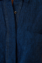 Load image into Gallery viewer, Naturals by O&J Short Sleeve Button Up Shirt Eclipse colour front closed up shot