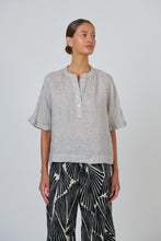 Load image into Gallery viewer, Naturals by O&J Short Sleeves Linen Top Chai colour front shot