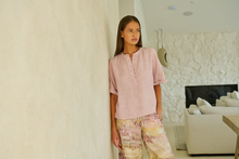 Load image into Gallery viewer, Naturals by O&J Short Sleeves Linen Top Radish colour front shot