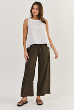 Load image into Gallery viewer, Naturals by O&J Sleeveless Linen Top White colour front shot