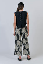 Load image into Gallery viewer, Naturals by O&J Sleeveless Roundneck Top Black colour back shot