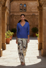 Load image into Gallery viewer, Naturals by O&J V-Neck Knit Top Lake colour front shot