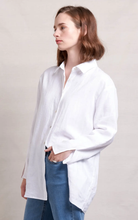 Load image into Gallery viewer, Neris - Page Turner Shirt - White colour side shot