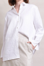 Load image into Gallery viewer, Neris - Page Turner Shirt - White colour front closed up shot