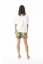 Load image into Gallery viewer, Orientique T-shirts Shorts Cecilia colour back shot