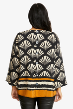 Load image into Gallery viewer, Ping Pong - Marais Top Printed colour back shot