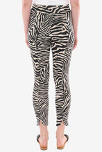 Load image into Gallery viewer, Ping Pong 7/8 Zebra Ikat Print Pant back shot