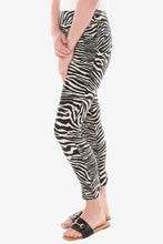 Load image into Gallery viewer, Ping Pong 7/8 Zebra Ikat Print Pant side shot