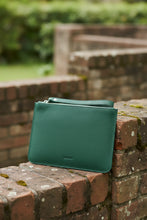Load image into Gallery viewer, Queens Leather Pouch - Forest colour front shot