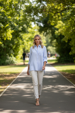Load image into Gallery viewer, Two-T's - Classic Linen Shirt - Ice Blue colour front shot