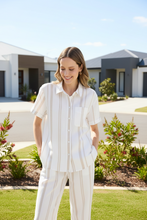 Load image into Gallery viewer, Yarra Trail - Byron Shirt - White/ Twine colour front shot