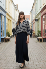 Load image into Gallery viewer, Yarra Trail - Cedar Skirt - Navy colour front shot