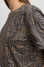 Load image into Gallery viewer, Yarra Trail - Central Tee - Navy colour side closed up shot