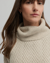 Load image into Gallery viewer, Yarra Trail - Hudson Knit - Almond colour front closed up shot