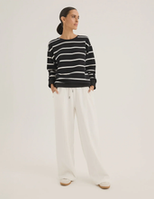 Load image into Gallery viewer, Yarra Trail - Infinity Sweat - Ecru/ Black colour front shot