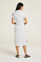 Load image into Gallery viewer, Yarra Trail - Sentosa Dress in Black/White colour back shot