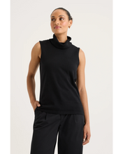 Load image into Gallery viewer, Yarra Trail - Tranquil Knit - Black colour front shot
