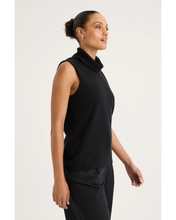 Load image into Gallery viewer, Yarra Trail - Tranquil Knit - Black colour side shot