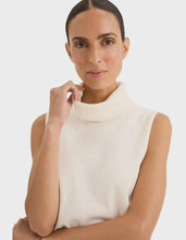 Load image into Gallery viewer, Yarra Trail - Tranquil Knit - Ecru colour front shot