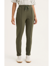 Load image into Gallery viewer, Yarra Trail Vine Jogger Khaki colour front shot