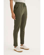Load image into Gallery viewer, Yarra Trail Vine Jogger Khaki colour side shot