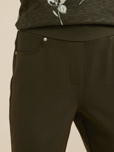 Load image into Gallery viewer, Yarra Trail Pull On Super Stretch Pant Front View Closed Up