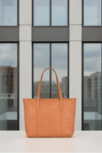 Load image into Gallery viewer, Genine Leather Tote - Camel colour front shot