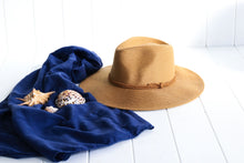 Load image into Gallery viewer, Rachael - Panama