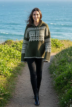 Load image into Gallery viewer, Caju Hoodie Middle Earth colour front shot
