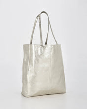 Load image into Gallery viewer, Cobb and Co - Venus - Metallic Leather Tote Bag - Silver colour side shot
