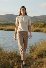 Load image into Gallery viewer, Cream - Berta 7/8 Twill Audrey Fit - Amphora colour front shot

